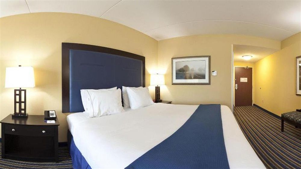 Holiday Inn Express & Suites Wilmington-Newark By Ihg Eksteriør billede