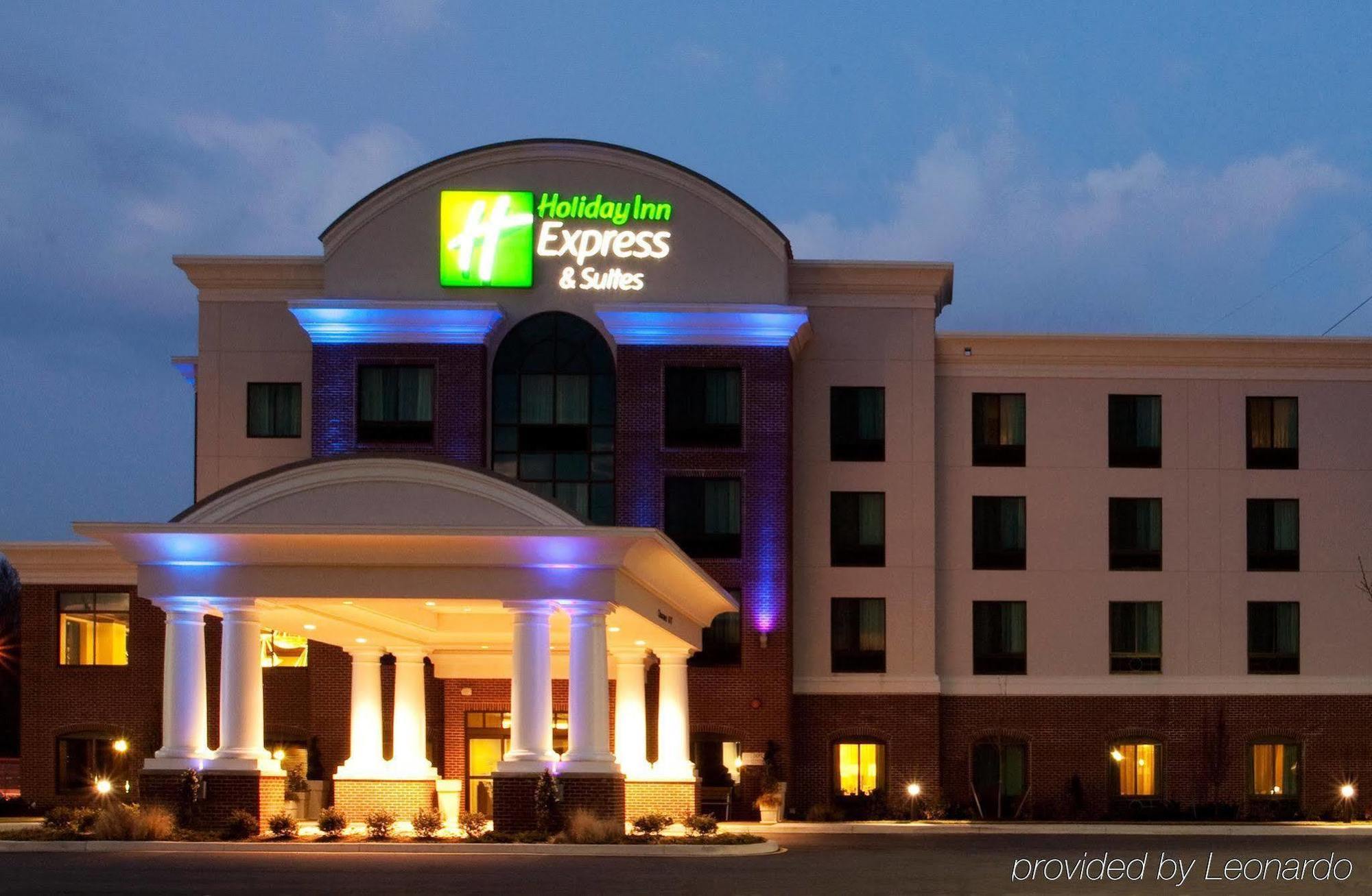 Holiday Inn Express & Suites Wilmington-Newark By Ihg Eksteriør billede